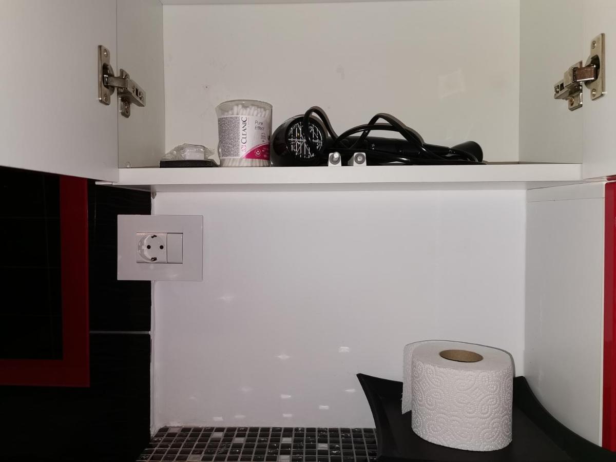 Apartament Asr Piatra Neamţ エクステリア 写真