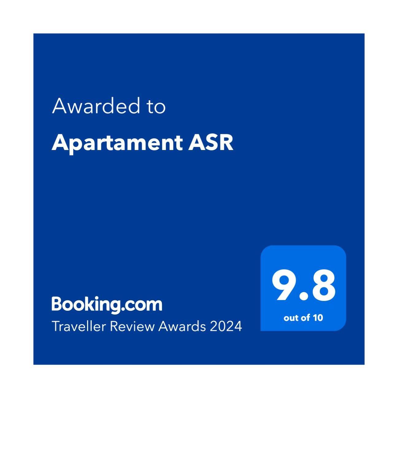 Apartament Asr Piatra Neamţ エクステリア 写真
